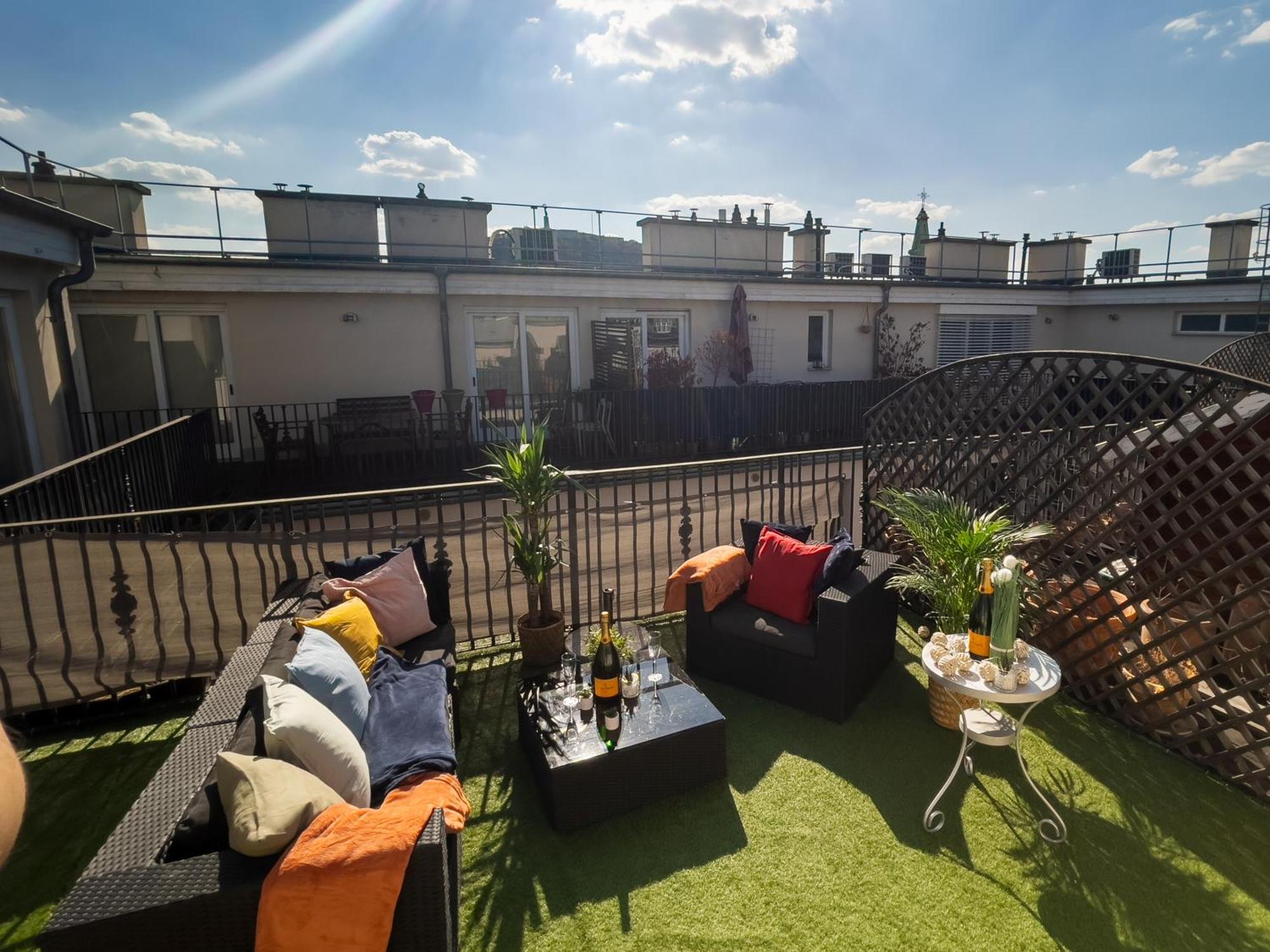 Luxurious Penthouse In The Heart Of Budapest Ngoại thất bức ảnh