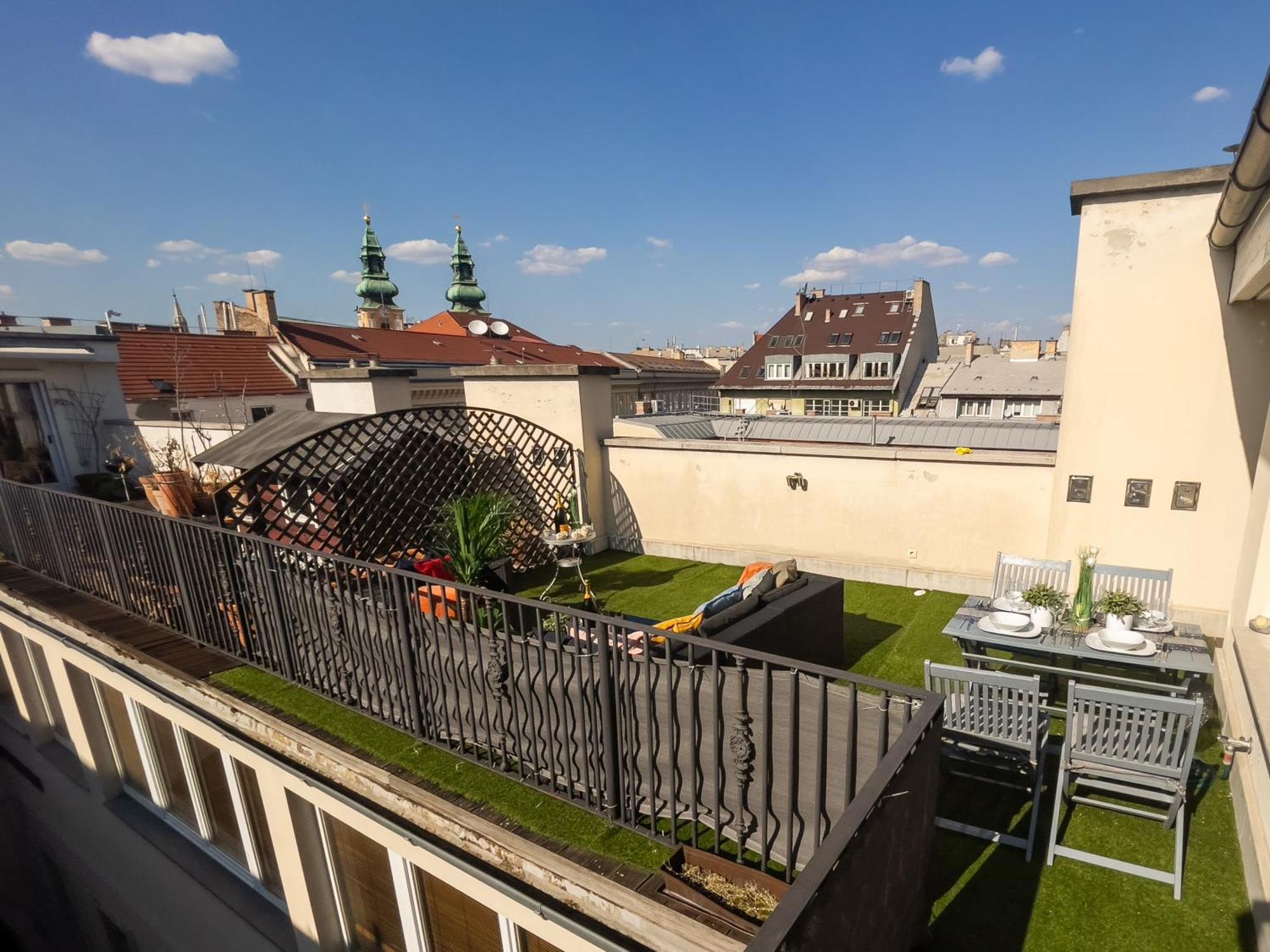 Luxurious Penthouse In The Heart Of Budapest Ngoại thất bức ảnh